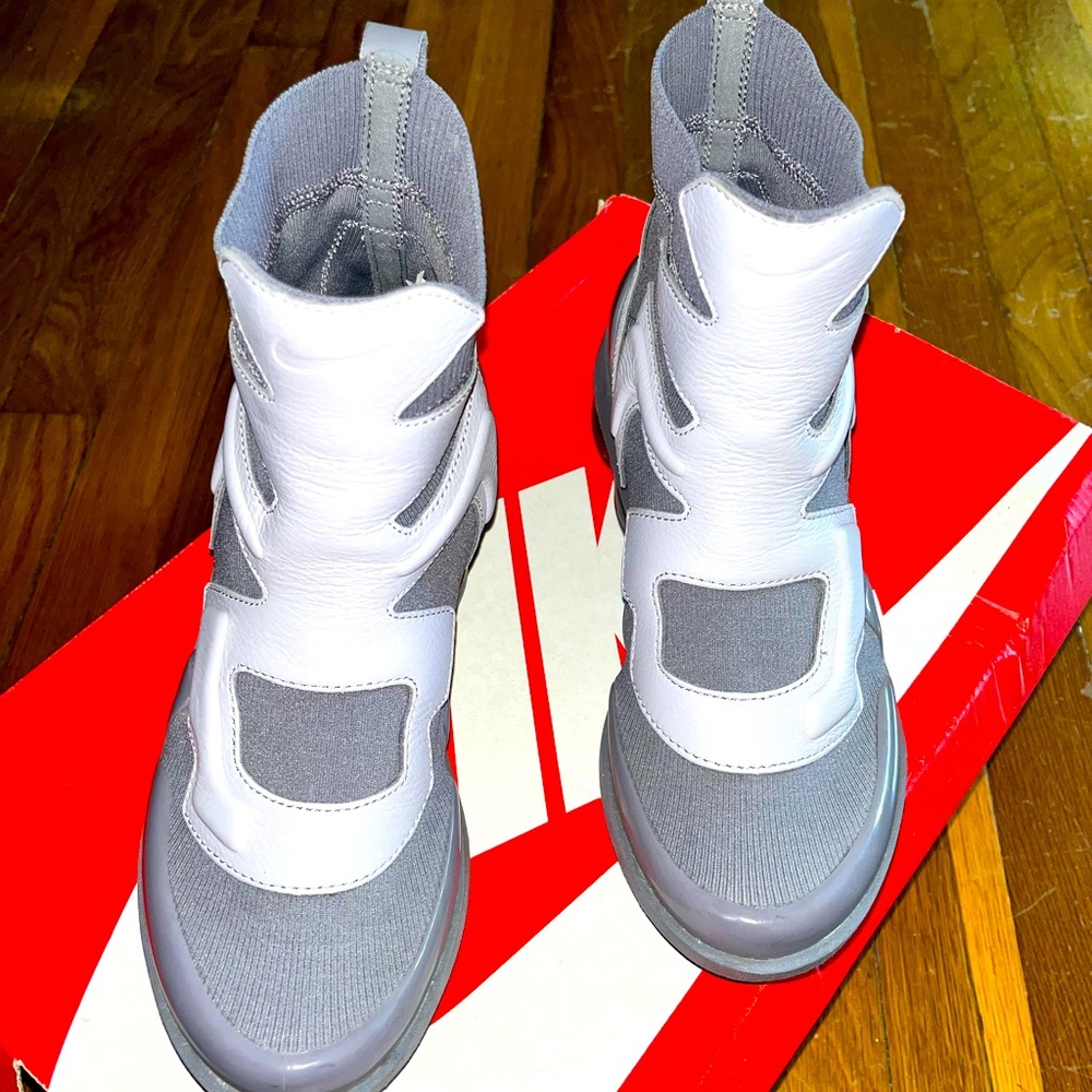 Nike Vapormax Light II